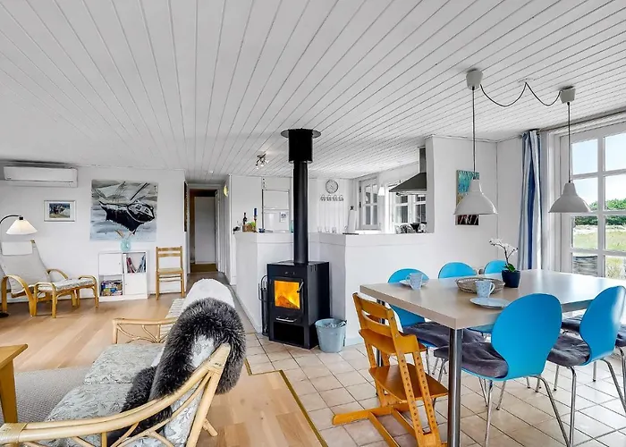 Сasa de vacaciones Lyngbakken Denm *